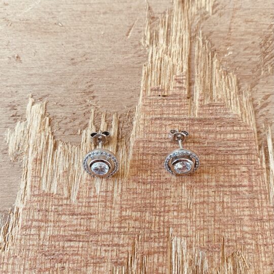 Boucles d'oreilles solitaire en argent