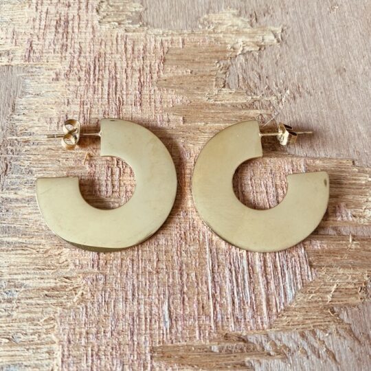 Boucles d'oreilles plates