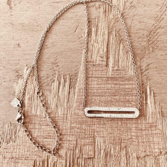 Collier rectangle cristal