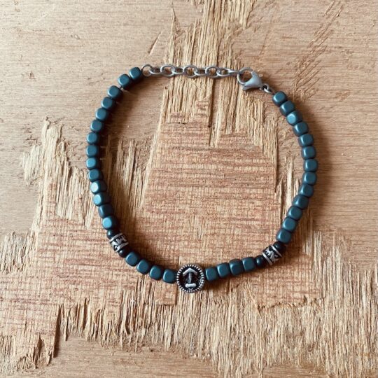 Bracelet pierres rondes noires