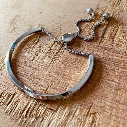 Bracelet lisse twist réglable