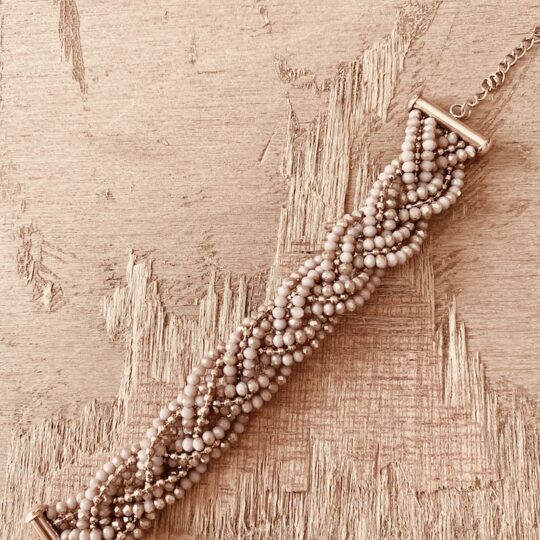 Bracelet tressé petites perles