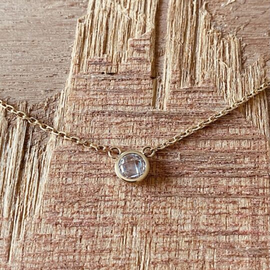 Collier solitaire pierre en CZ blanc