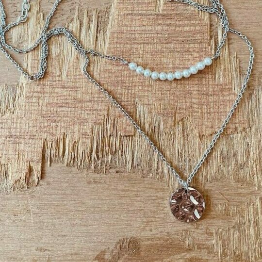 Collier double rang pendentif perles et pampilles