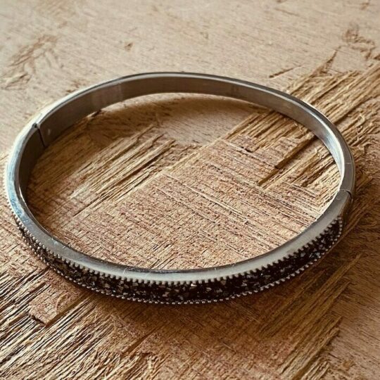 Bracelet rigide cristal noir