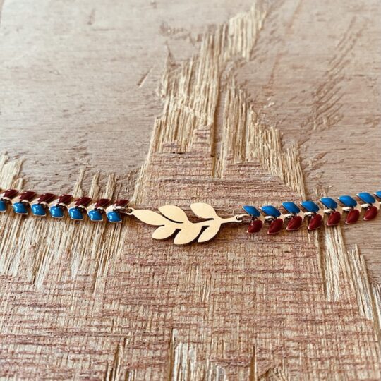 Collier "Fishbone" bleu et bordeaux