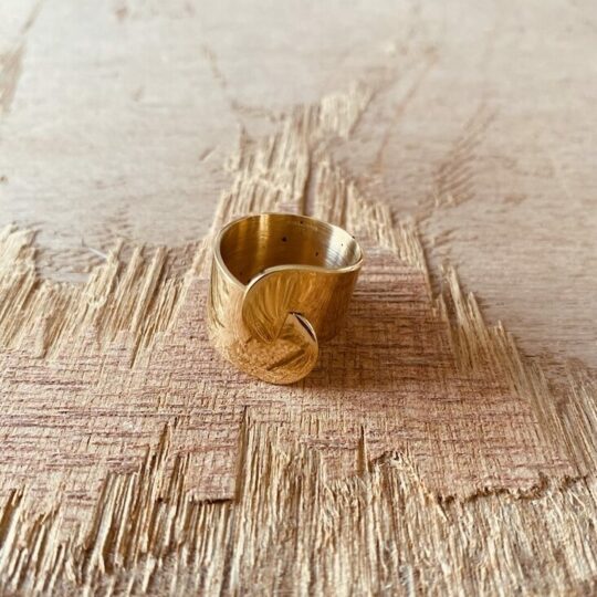 Bague large design