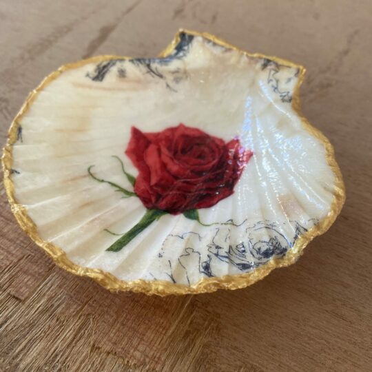 Coquille Saint-Jacques décorative — Vide-poche pour bijoux